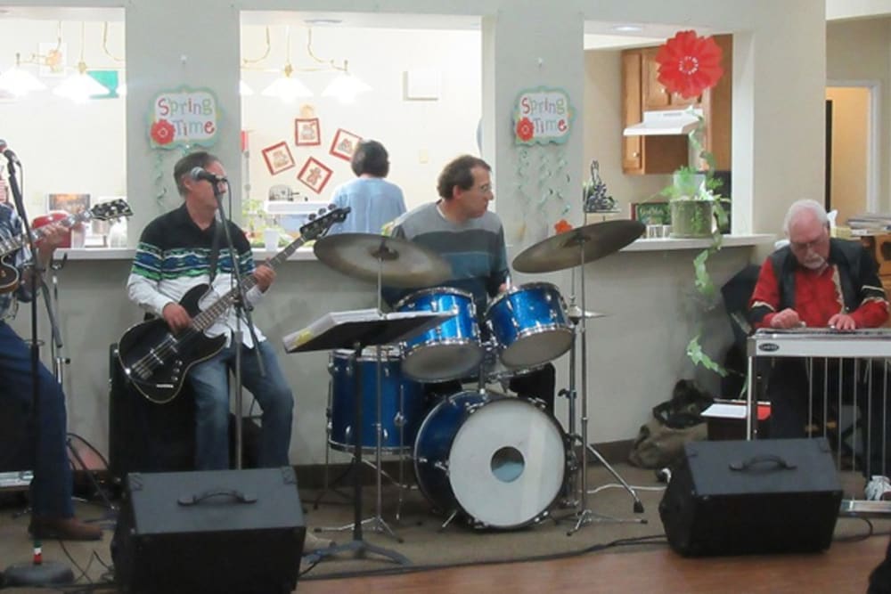 Live music and entertainment at The Ridge at Beavercreek