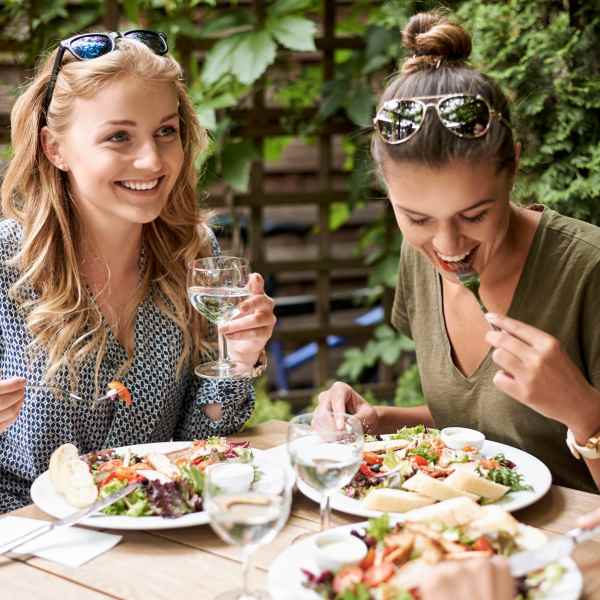 Explore the neighborhood around The Richmond At Uptown in Houston, Texas