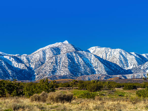 mountain views at The Lakes at Banning in Banning, California. 