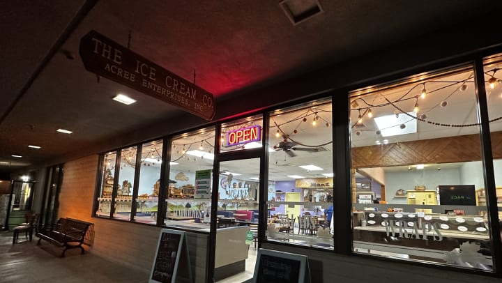 Modesto Ice Cream Company Serves Up Great Treats and Tasty Sweets