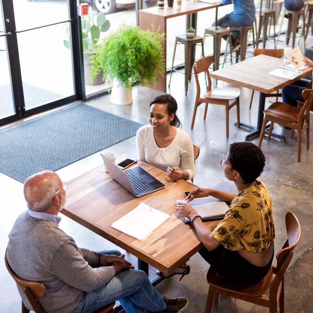 Business Center & Human Services For Residents at Villa Esperanza in Avenal, California