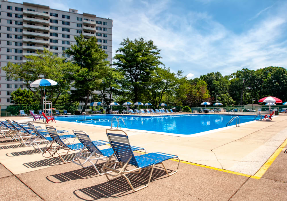 Exterior of Haddonview Apartments with pool in Haddon Township, New Jersey