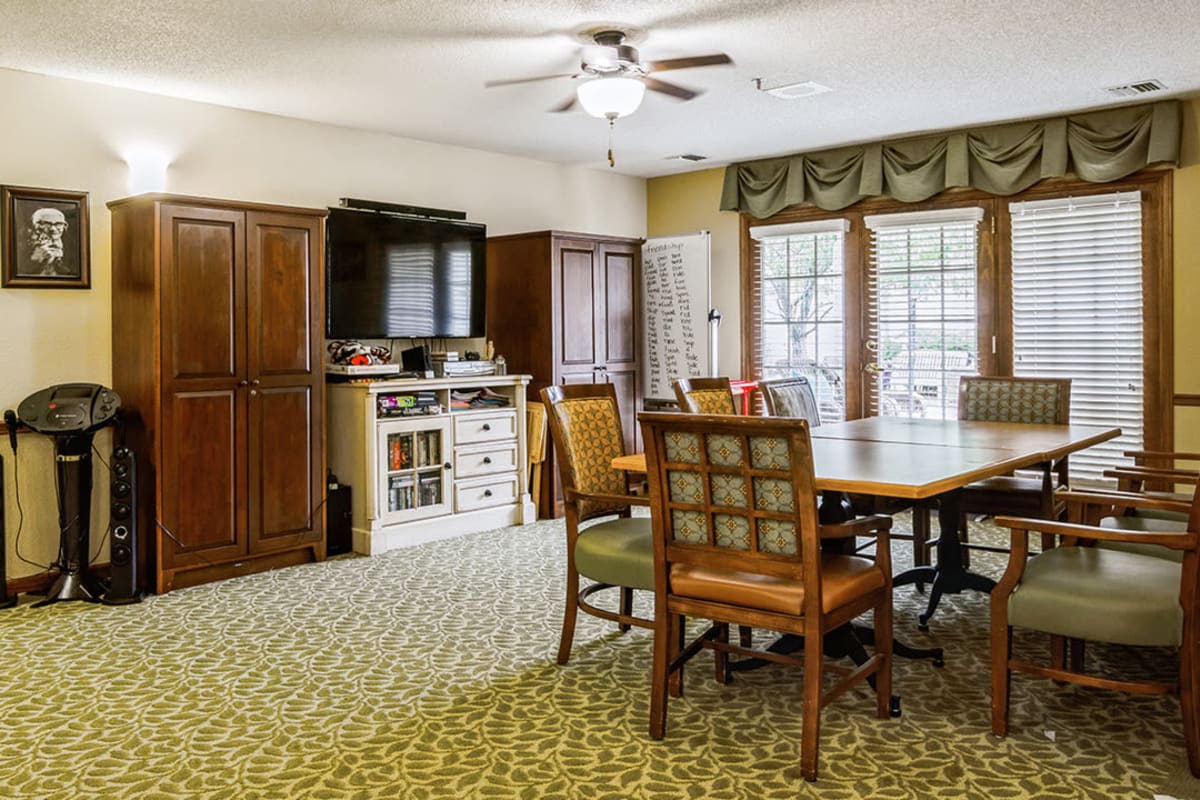 Photos of Trustwell Living at Fairfield Place in Fairfield, OH