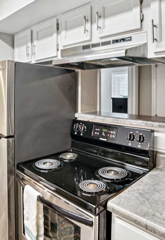 Modern fully equipped kitchen at Lakes at Lincoln in Greensboro, North Carolina