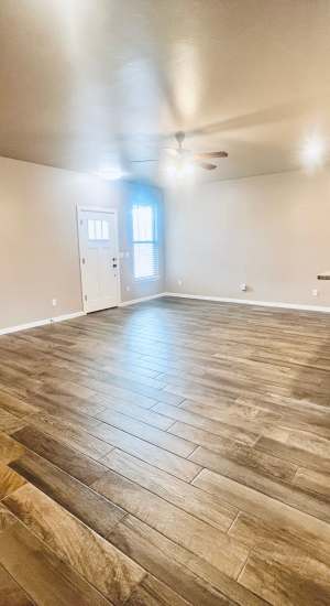 View photos of Del Norte Duplexes in Yukon, Oklahoma