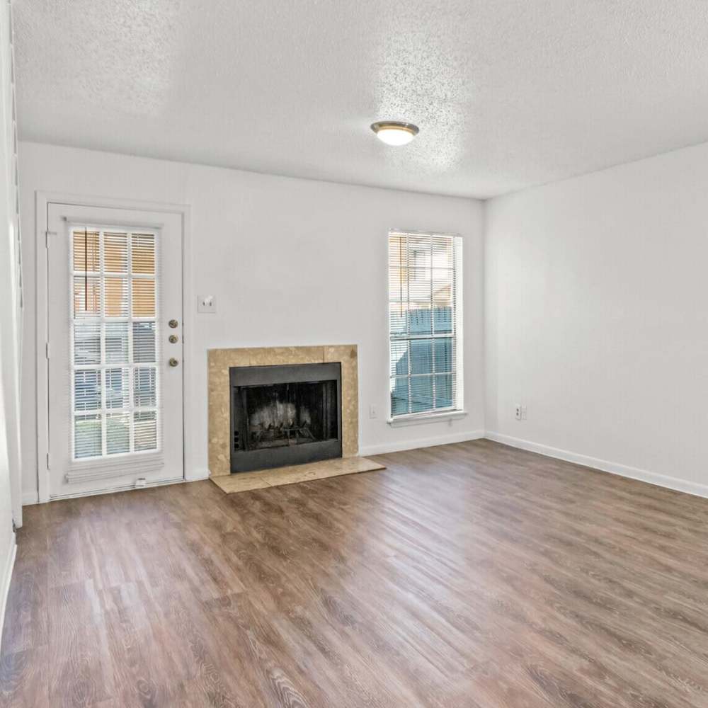 Unfurnished living room at Plantation West in Hurst, Texas