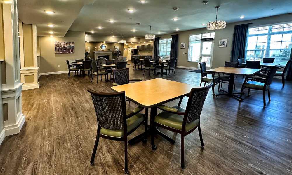 Dining area for residents at Keystone Place at Magnolia Commons in Glen Carbon, Illinois
