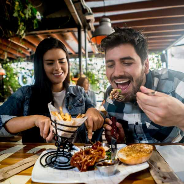Explore the neighborhood around Michigan Street Commons in Milwaukee, Wisconsin