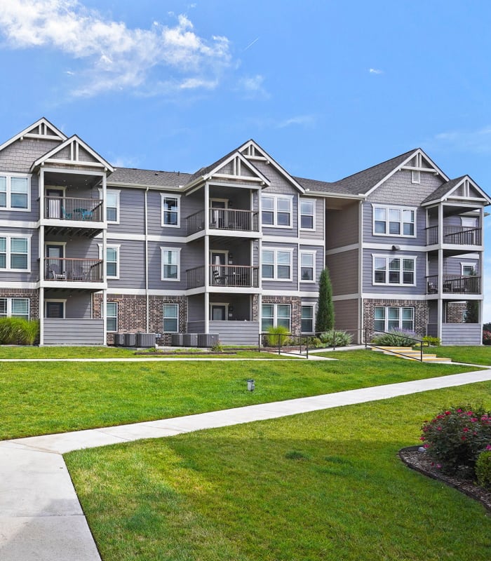 Exterior of Cottages at Crestview in Wichita, Kansas