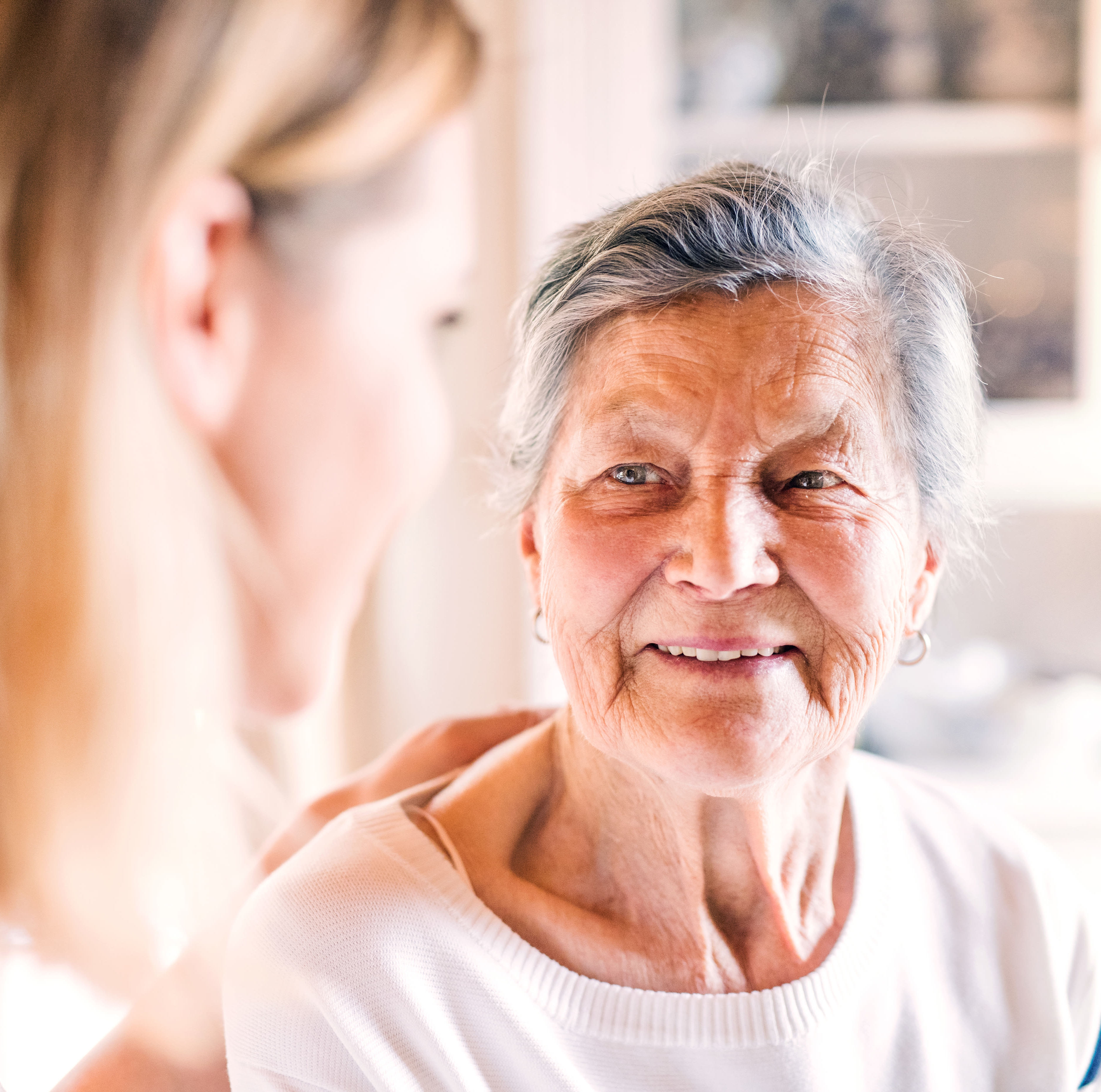 Silver Creek Inn Memory Care Community offers Memory care services in Mesa, AZ