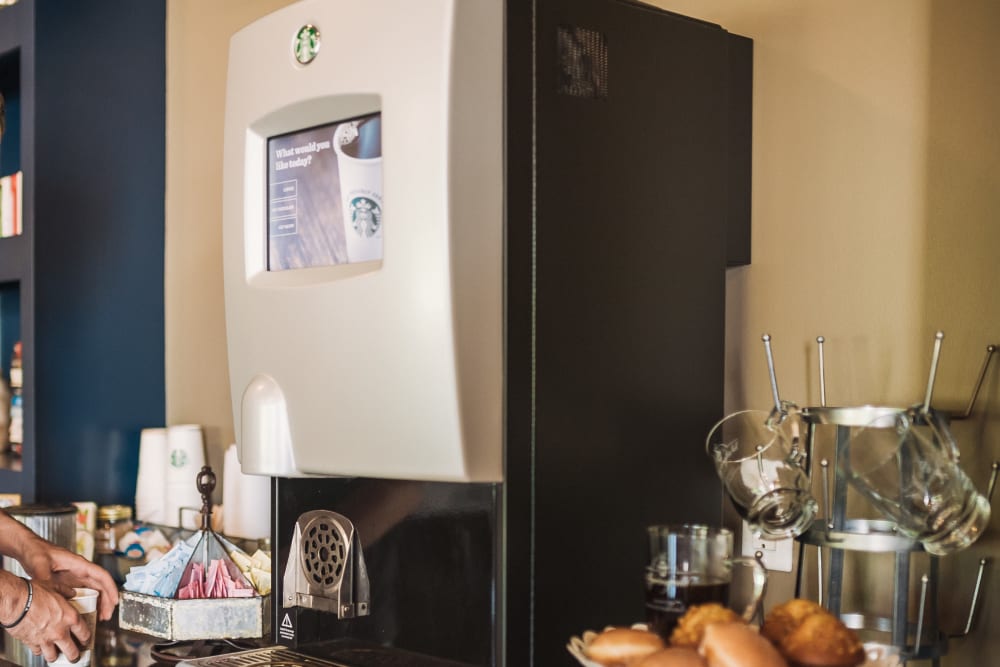Enjoy Apartments with a Coffee Bar at Springfield Apartments 