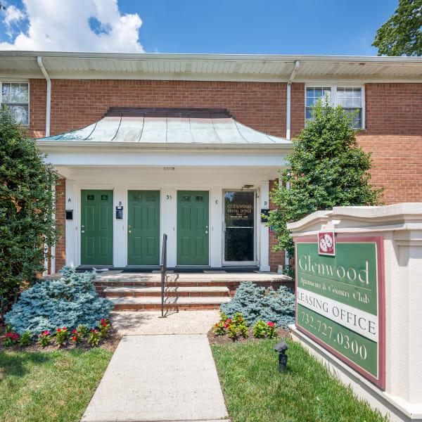 Entrance of the Leasing Office at Glenwood Apartments in Old Bridge, NJ