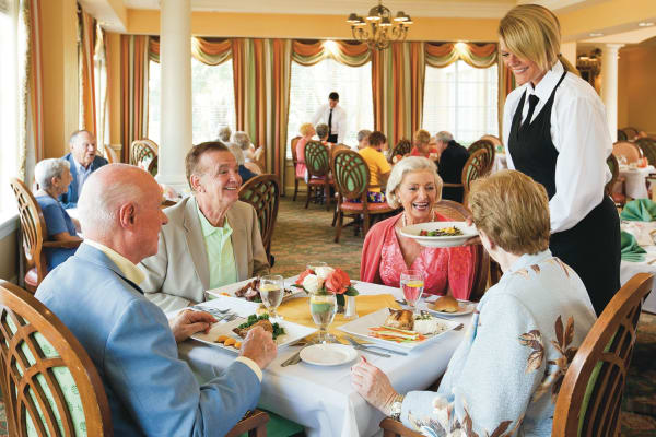 Assisted Living with Dining Service in Valparaiso