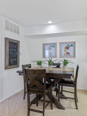 Dining room at Cimarron Trails Apartments in Norman, Oklahoma