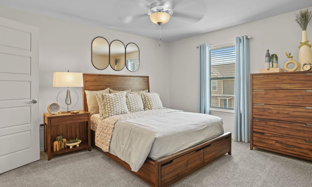 Spacious bedroom at Center 301 Apartments in Belton, Missouri