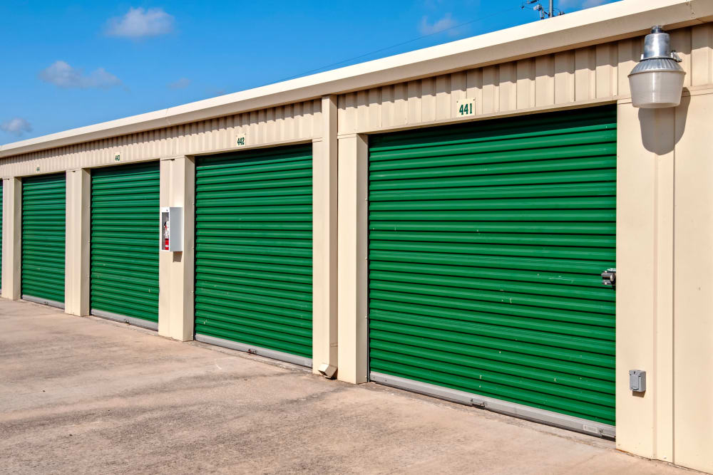 Self Storage Units Schertz Tx Off I 78 Lockaway Storage