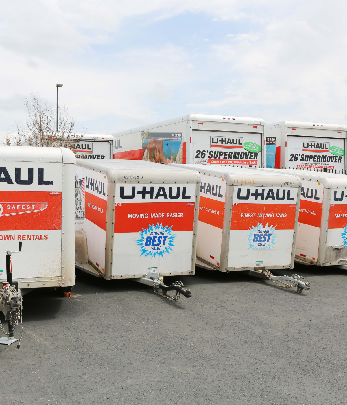 Midgard Self Storage in Sheffield, Alabama, has moving trucks for rent
