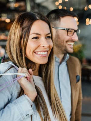 A woman enjoying shopping at Historic Downtown Littleton near M2 Apartments in Denver, Colorado