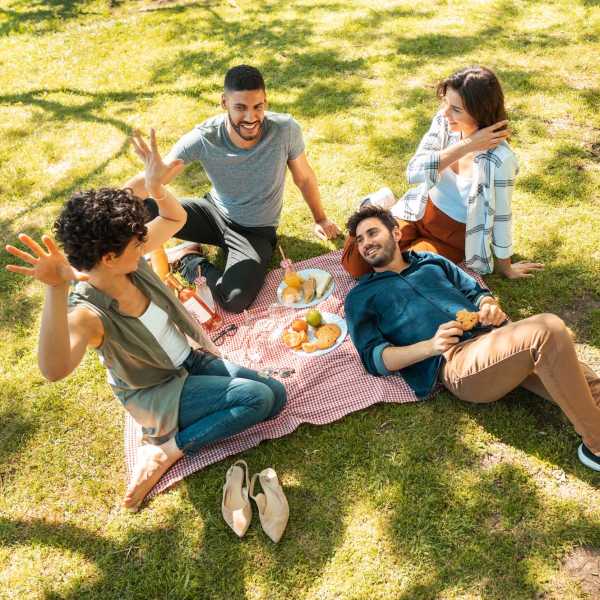 Explore the neighborhood around Parkwood Square in Arlington, Texas