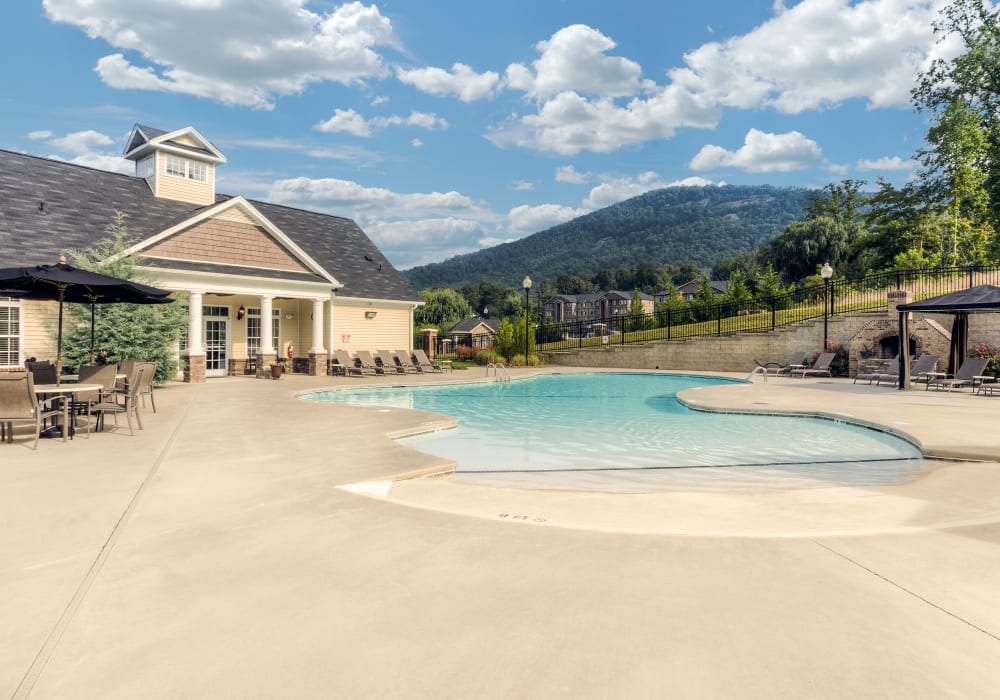 zero entry pool at at Berrington Village in Asheville, North Carolina