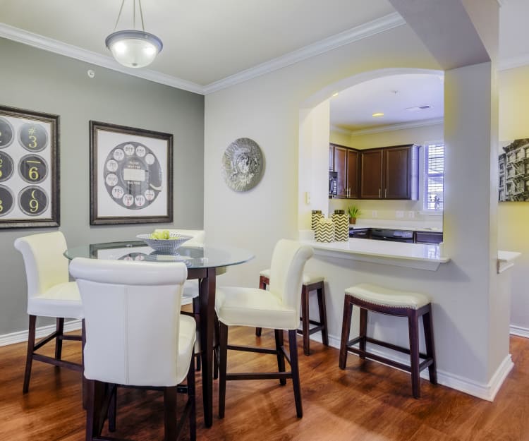 Beautifully decorated dining area at Meritage at Steiner Ranch in Austin, Texas