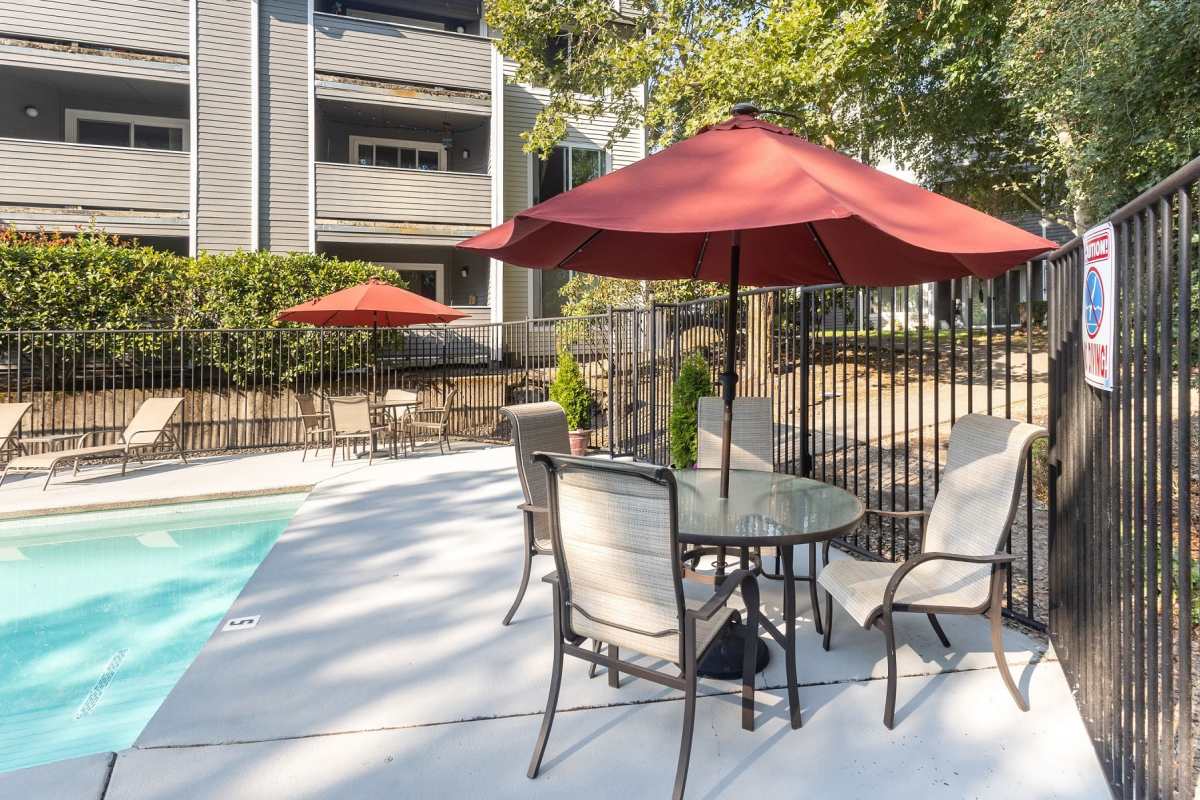 Refreshing swimming pool and hot tub for any occasion at Oswego Cove in Lake Oswego, Oregon