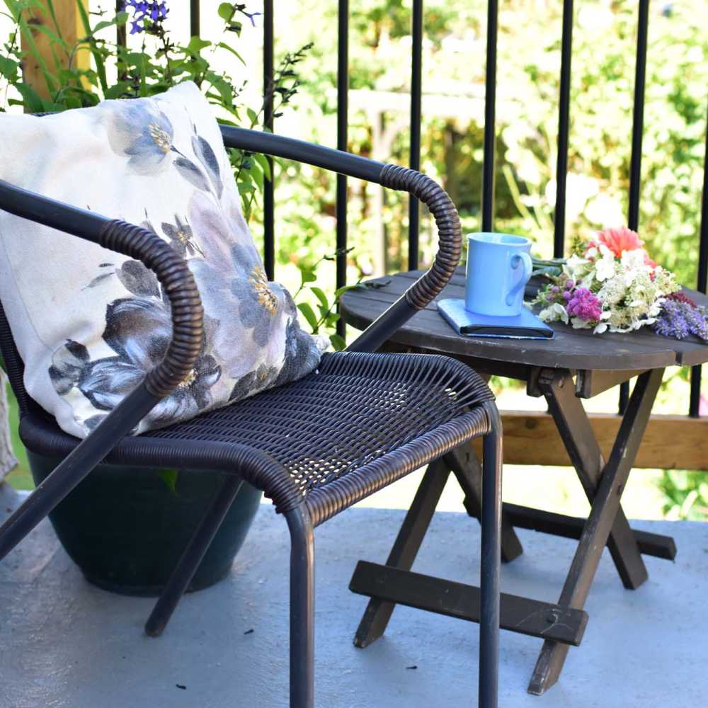 Private balcony at Aven Residences in Houston, Texas