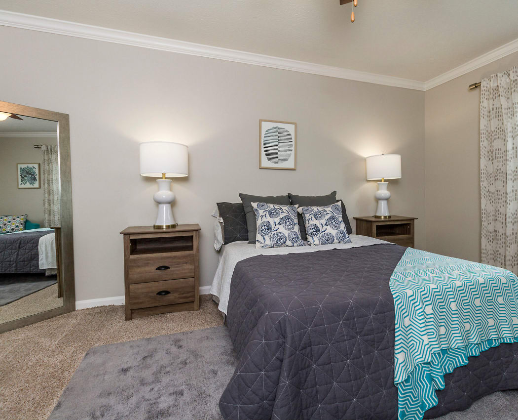 Modern bedroom at Park at Hurstbourne in Louisville, Kentucky