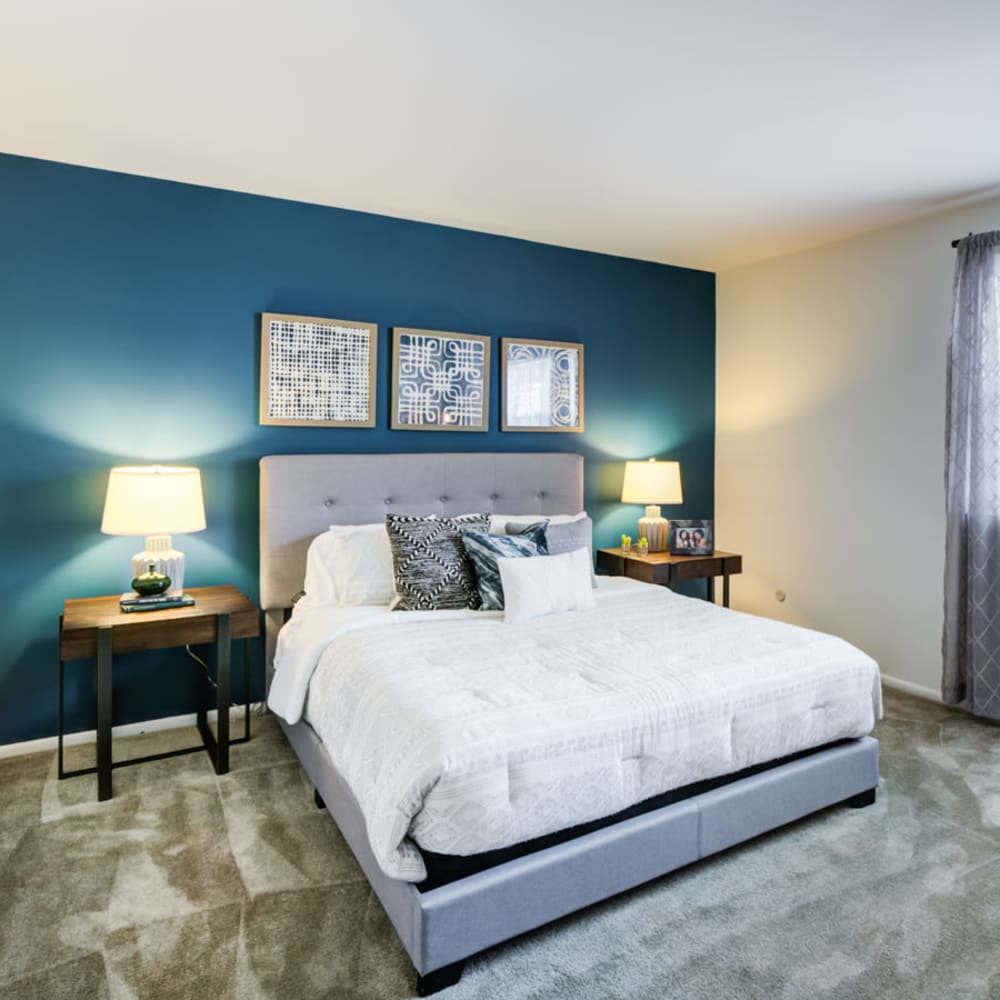 Inviting bedroom at Mapleton Square Apartment Homes in Dover, Delaware