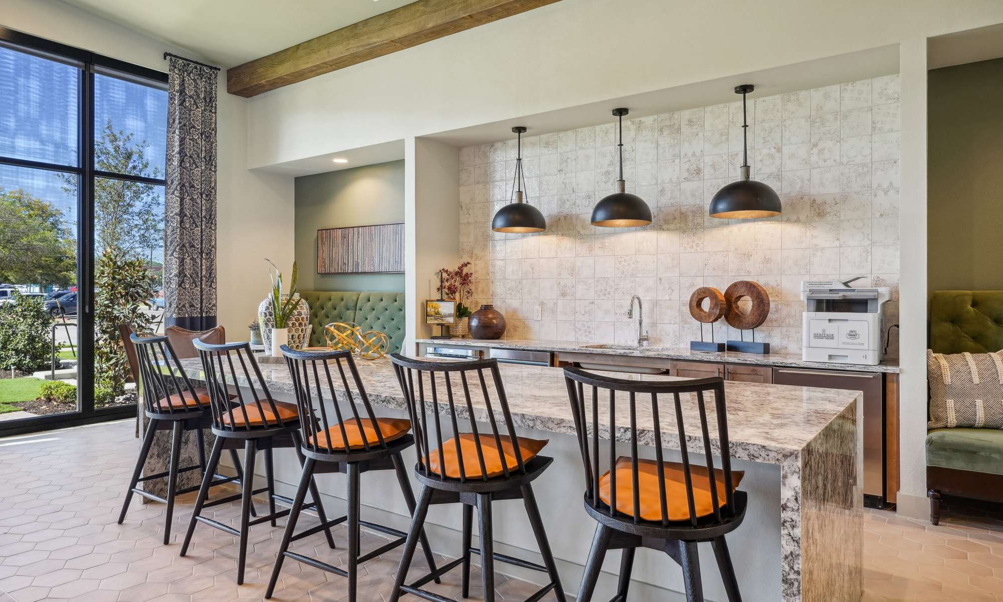 Stunning Luxury Studio Flat For Rent In Mckinney image