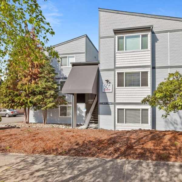 Silverleaf Apartments at WA