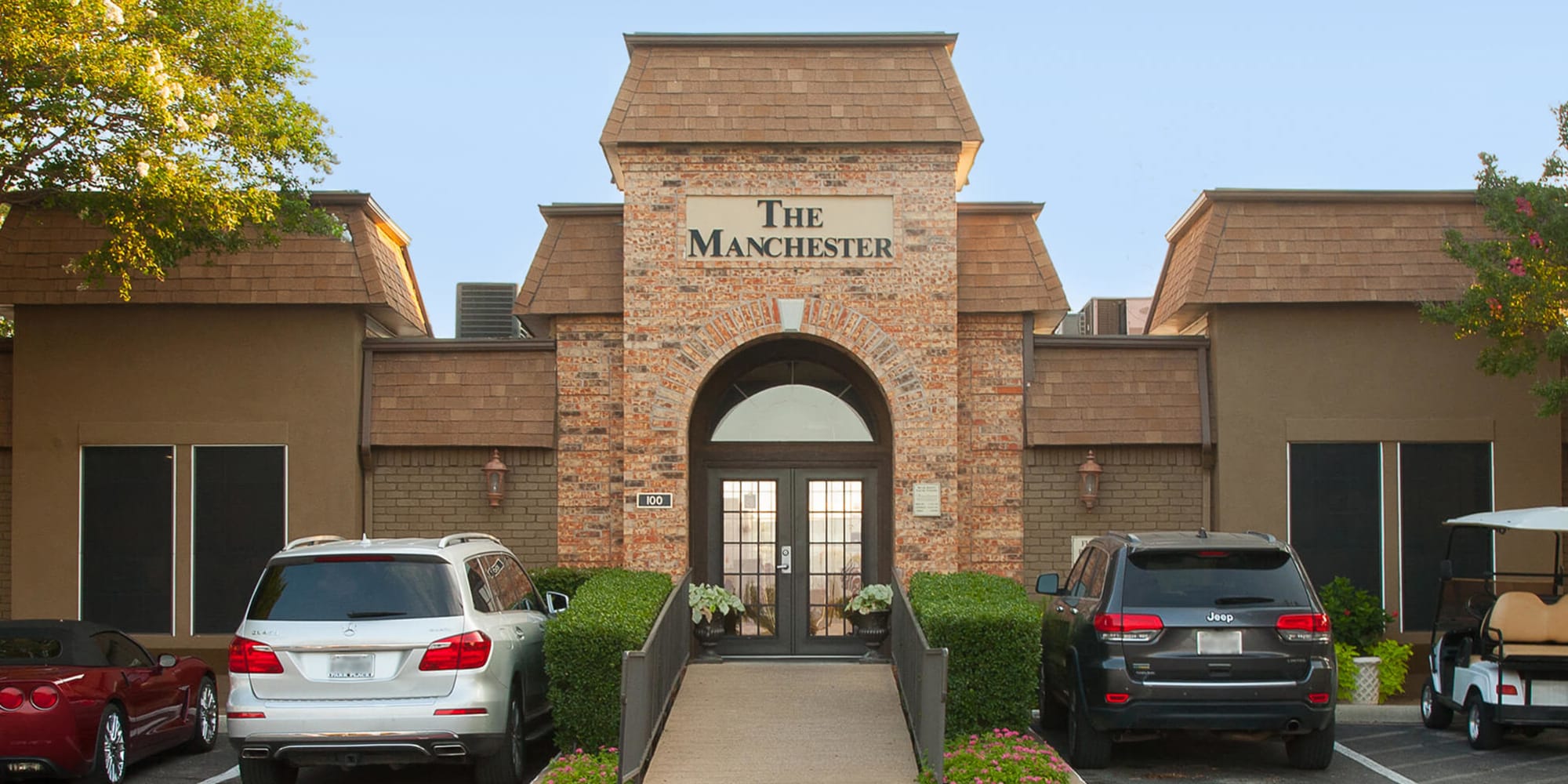 Apartments at The Manchester Apartments in Euless, Texas