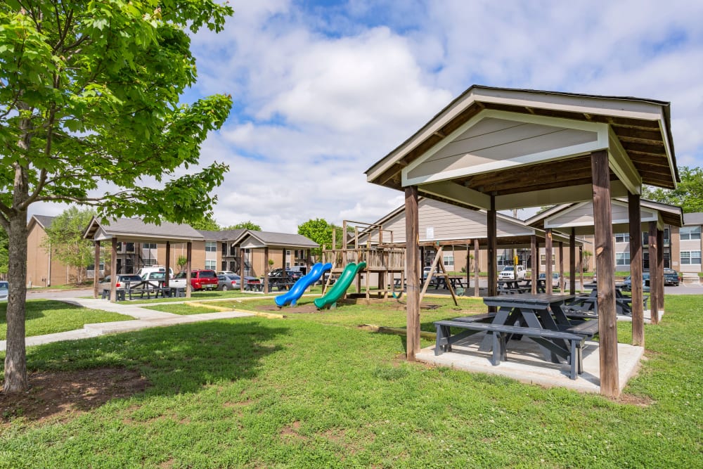 Community Amenities at Maple Creek in Nashville, Tennessee