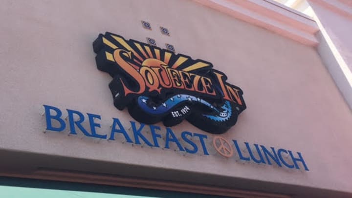 Squeeze In Sign