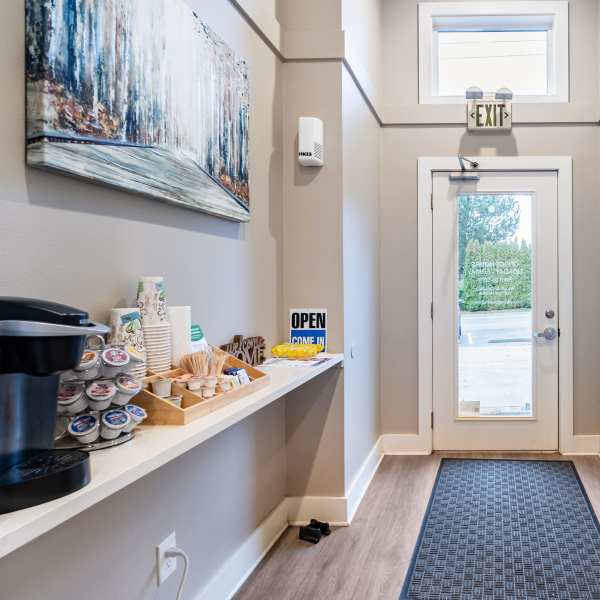 Coffee center and lounge at The Courtyard Apartment Homes in Mukilteo, Washington