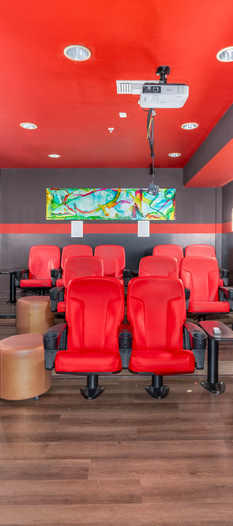 Room with projector at Mazza Grandmarc in College Park, Maryland