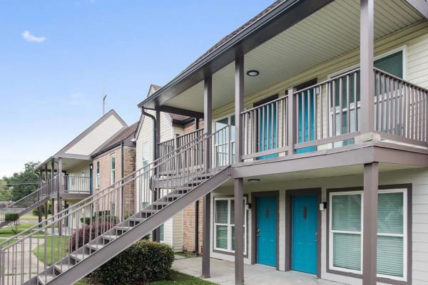 The Mayfair Apartment Homes neighborhood area