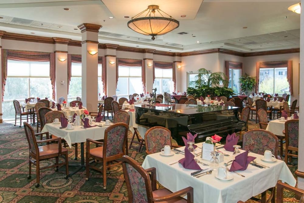 Elegant dining room at Las Fuentes Resort Village in Prescott, Arizona