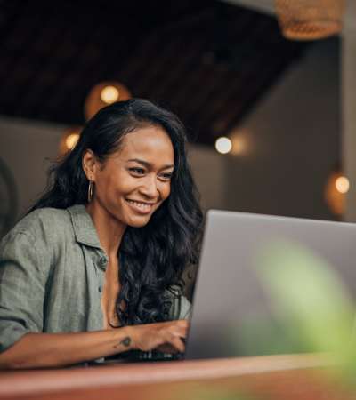 Click to pay online at Wildreed Apartments in Everett, Washington