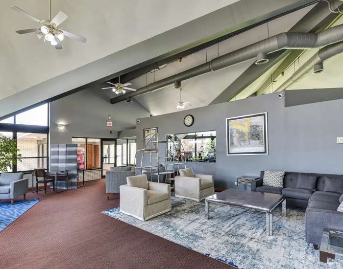 Community lounge at Park Ridge Commons in Des Plaines, Illinois