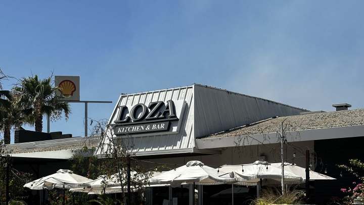 Loza Kitchen & Bar in Ceres