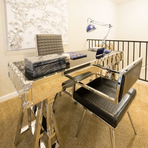 Home desk set up at Woodstream Townhomes in Rocklin, California