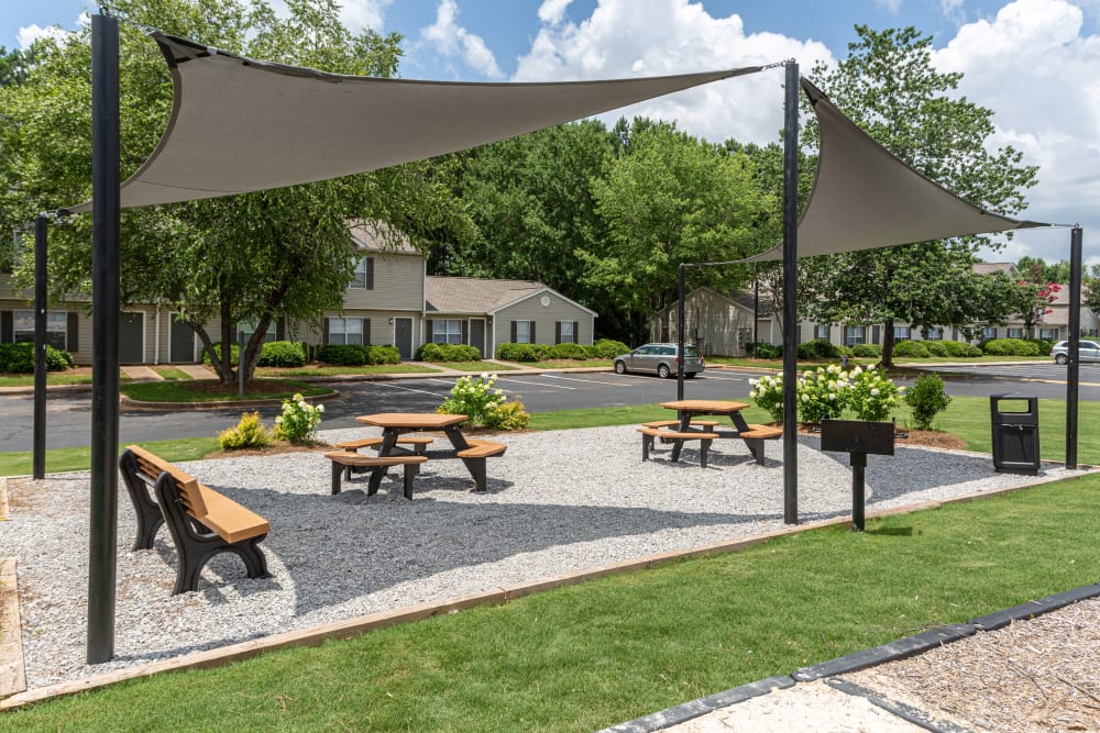Modern covered picnic area at Madison Pines Apartment Homes in Madison, Alabama