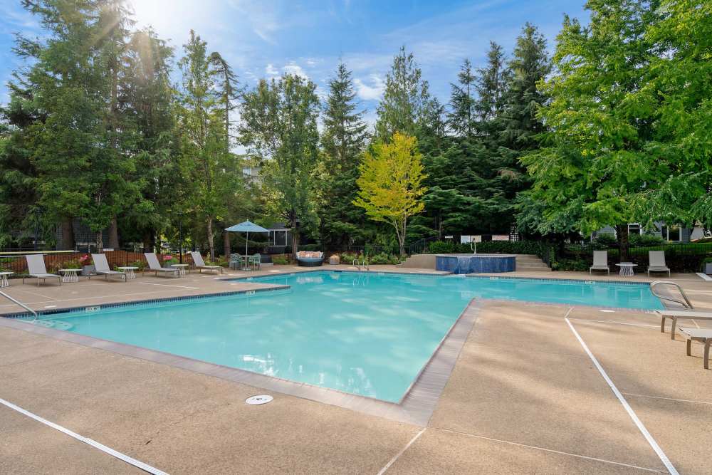 Large swimming pool at Altamont Summit in Happy Valley, Oregon