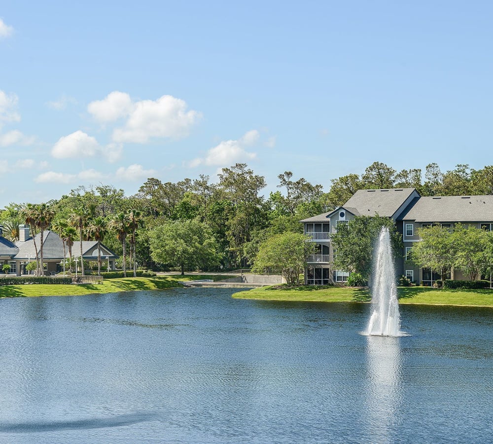 Onsite lake with a fountain in the middle at Ocean Park of Ponte Vedra in Jacksonville Beach, Florida