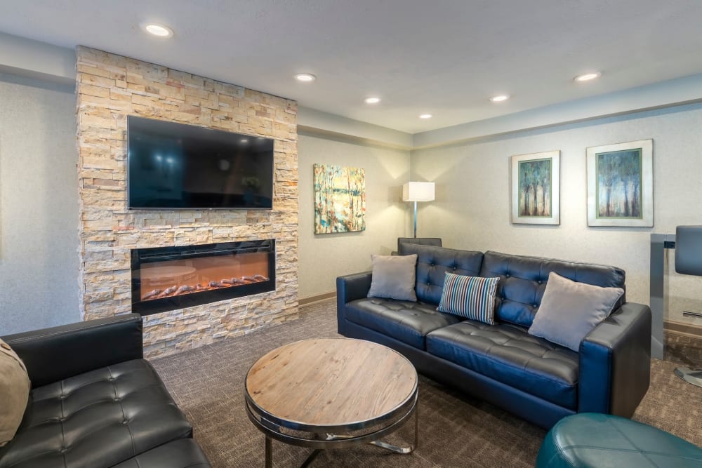 Media room at Ruxton Tower in Towson, Maryland