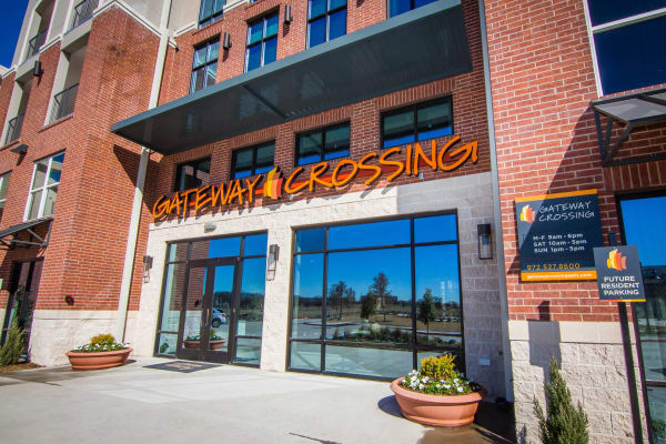 Gateway Crossing front entrance