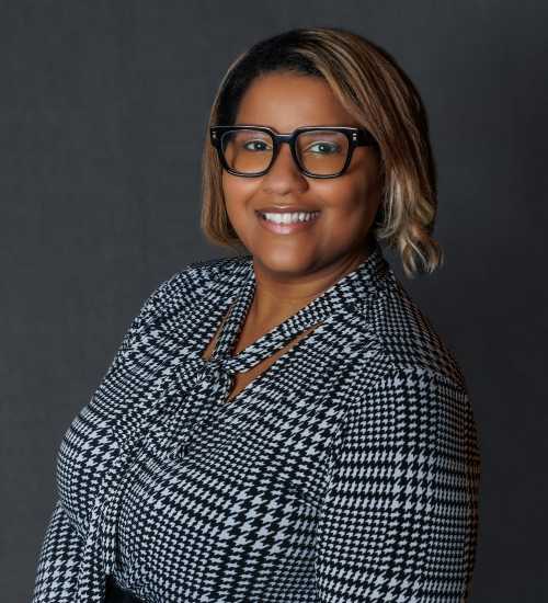 Manager of Merrill Gardens at Rolling Hills Estates in Rolling Hills Estates, California