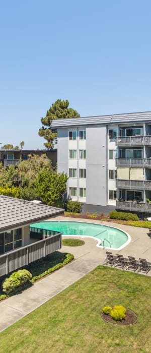 Pool & Courtyard at Tower Apartment Homes in Alameda, California