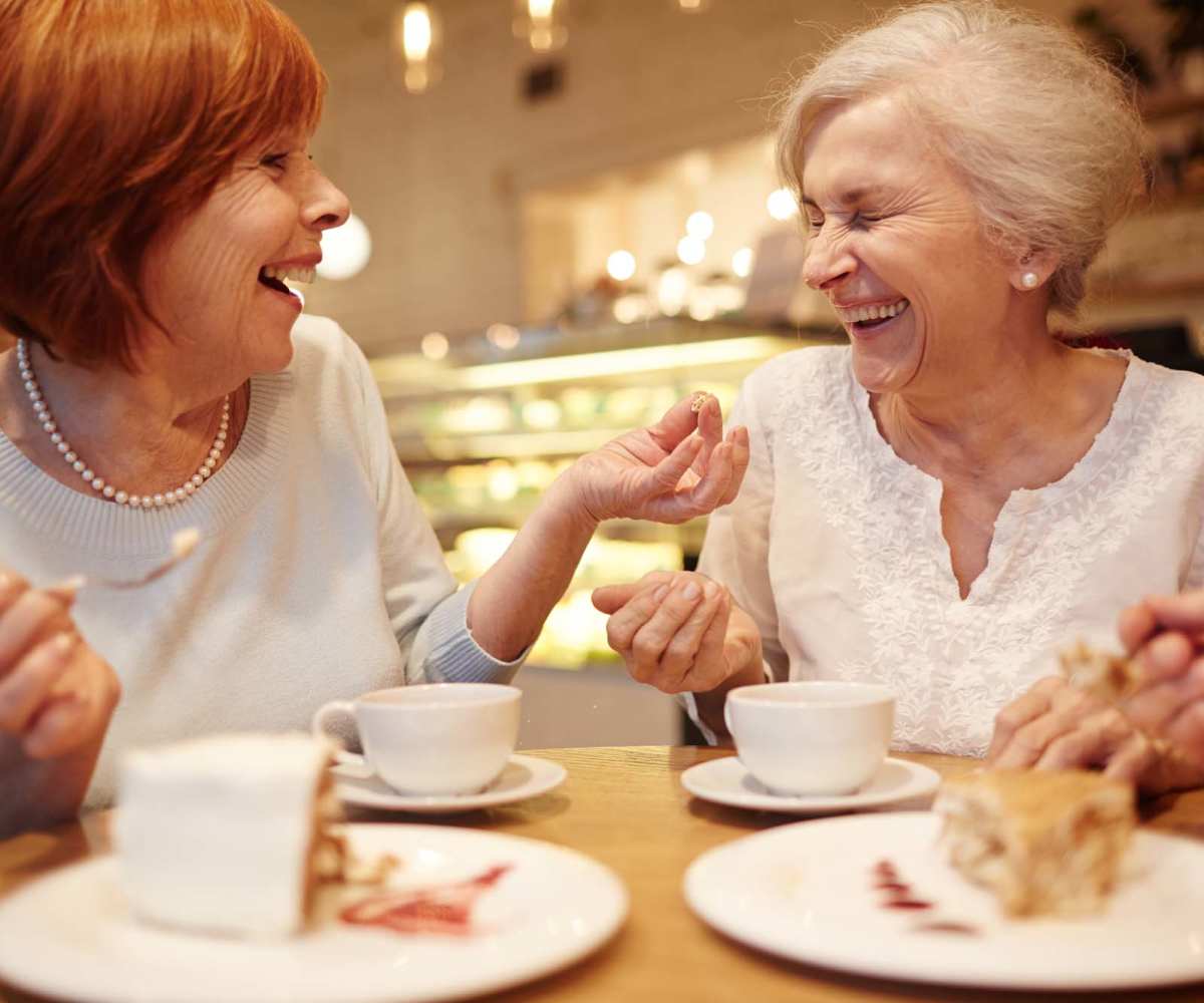 Residents having a meal at Watermere on Oak Street in Roanoke, Texas